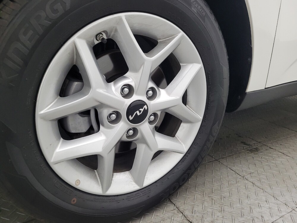 2025 Kia Soul in Sanford, FL 32773 - 18120921 31