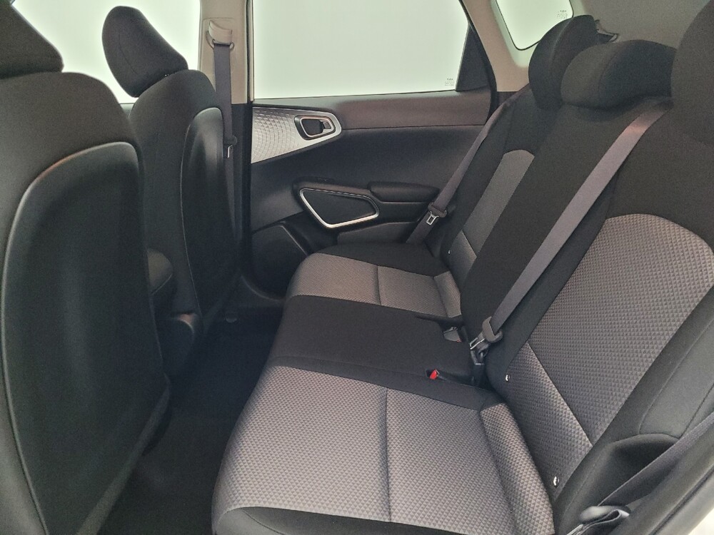 2025 Kia Soul in Sanford, FL 32773 - 18120921 18