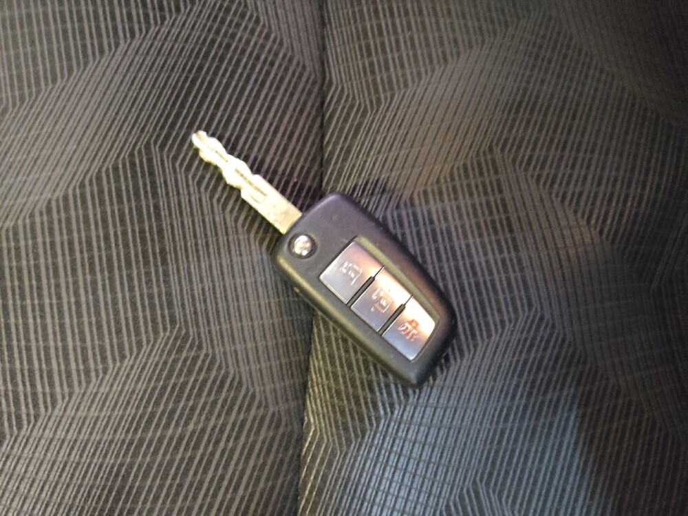 2016 Nissan Rogue in Wilmington, NC 28405 - 18120927 32