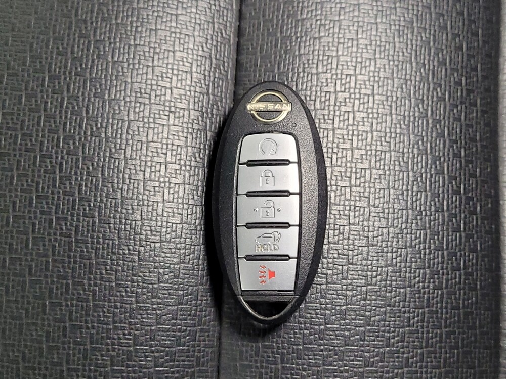 2022 Nissan Rogue in Houston, TX 77060 - 18120928 32