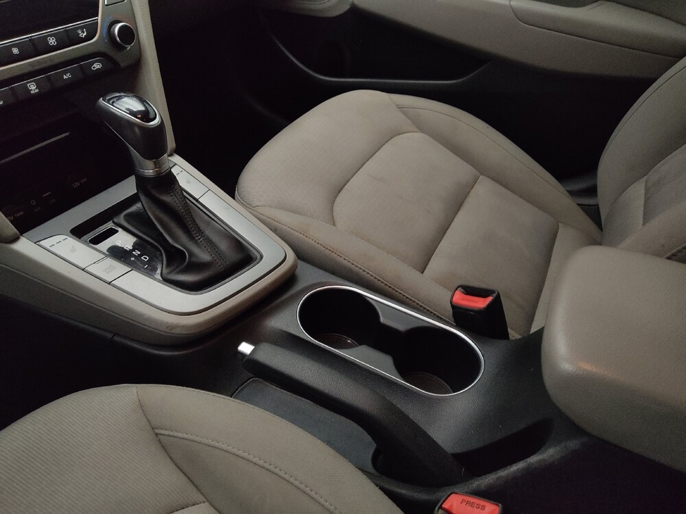 2018 Hyundai Elantra in Denver, CO 80012 - 18120931 26