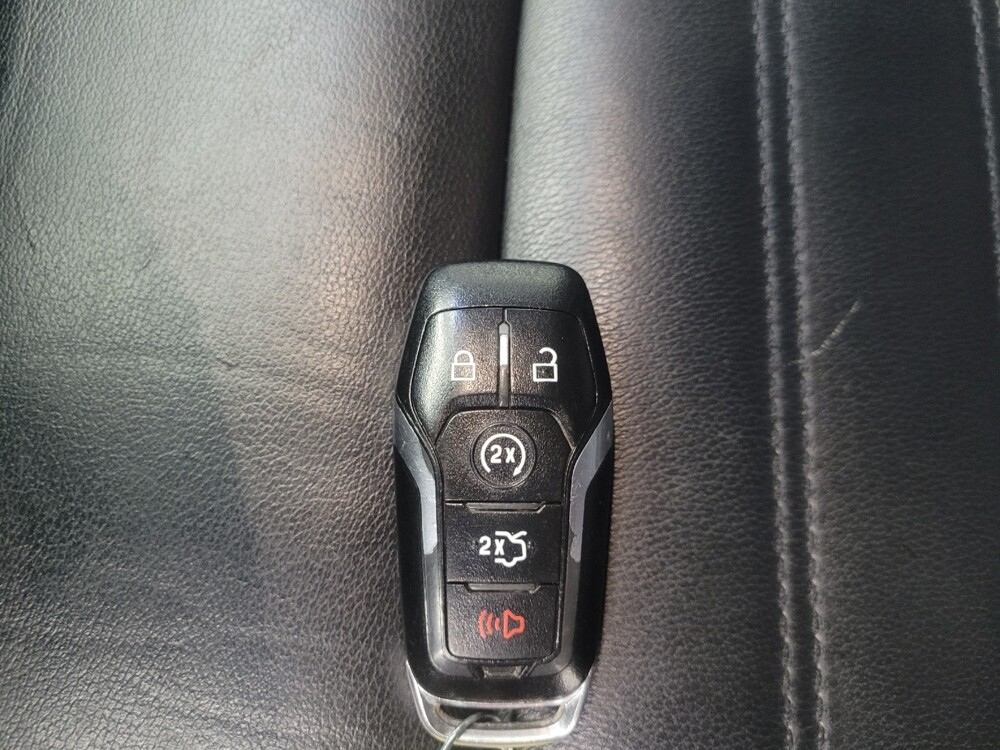 2016 Ford Edge in Indianapolis, IN 46222 - 18120933 32