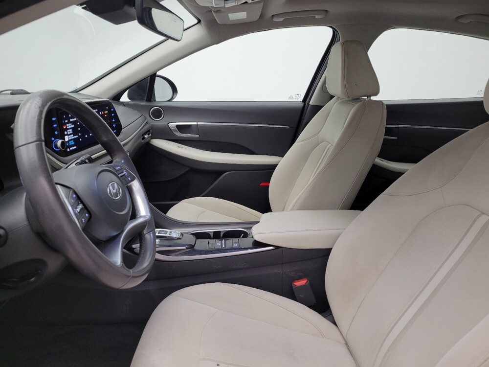 2023 Hyundai Sonata in Columbus, OH 43228 - 18120934 17