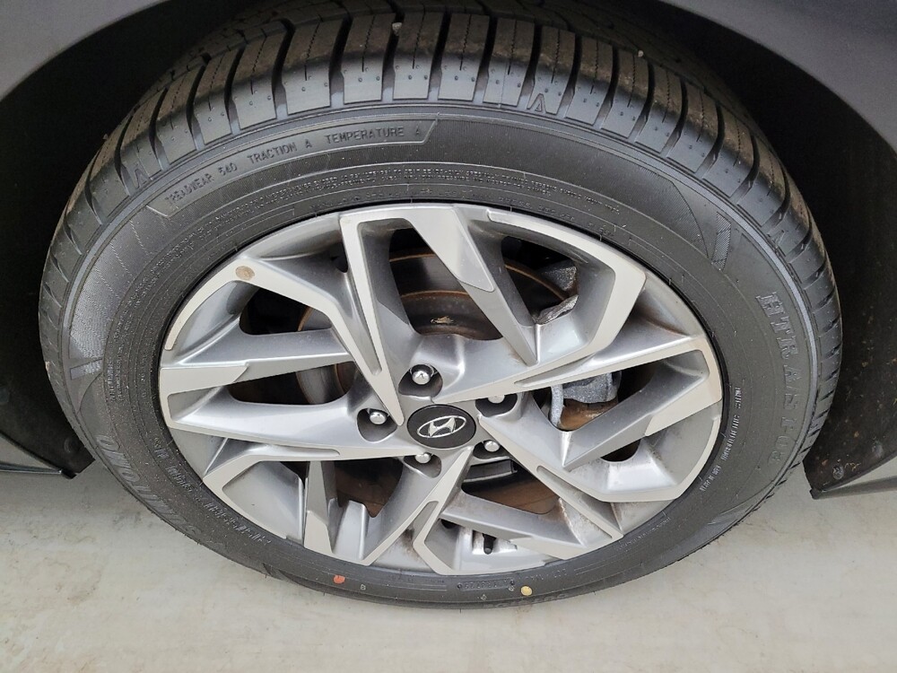 2023 Hyundai Sonata in Columbus, OH 43228 - 18120934 31