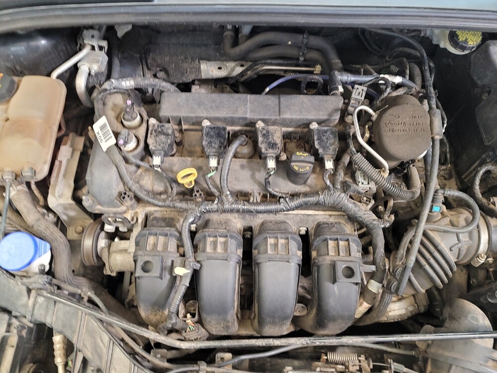 2016 Ford Focus in Toledo, OH 43617 - 18120935 30