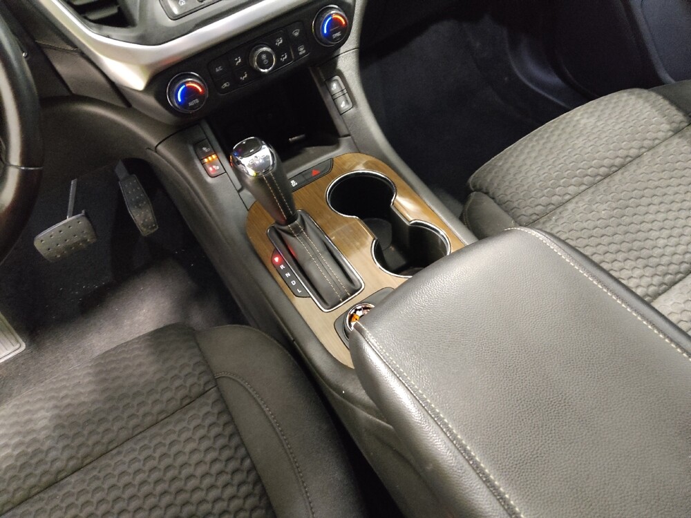 2019 GMC Acadia in Columbus, OH 43231 - 18120940 26