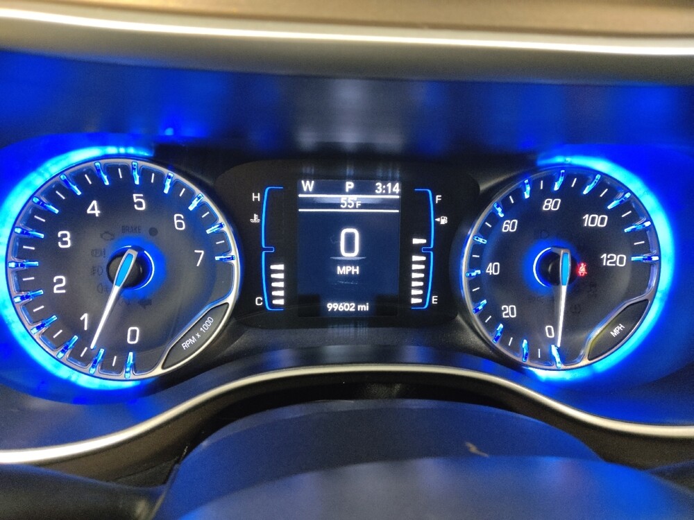 2020 Chrysler Voyager in Columbus, OH 43231 - 18120941 23