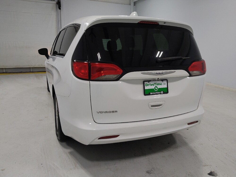 2020 Chrysler Voyager in Columbus, OH 43231 - 18120941 6