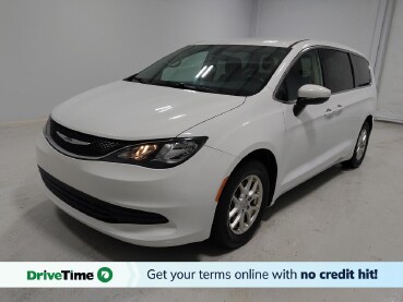 2020 Chrysler Voyager in Columbus, OH 43231