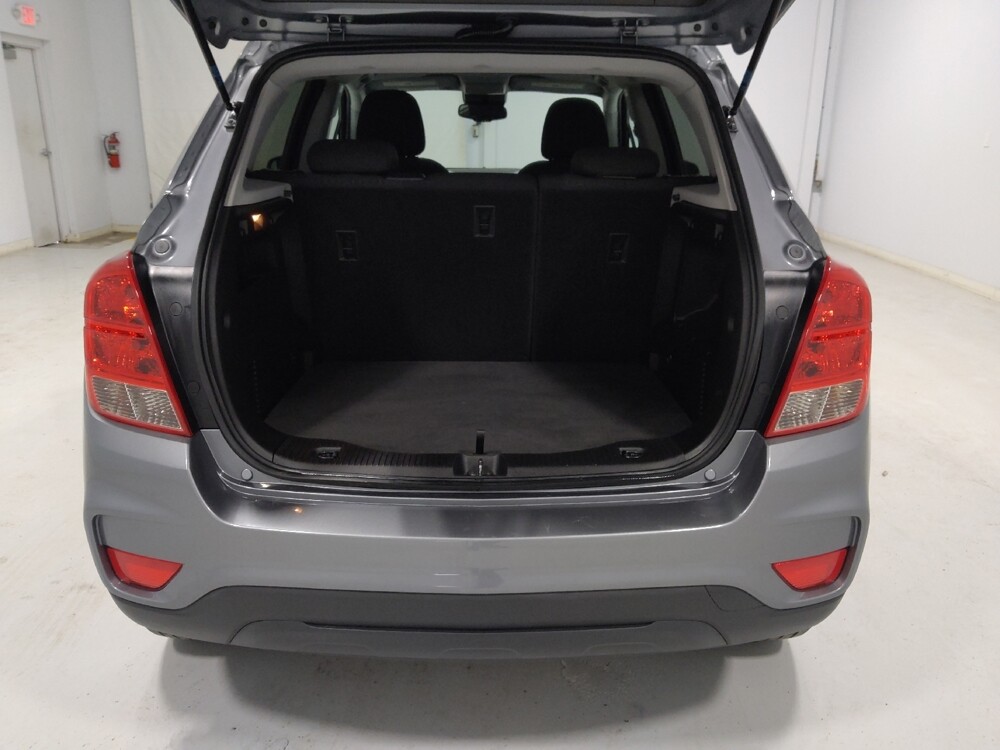 2020 Chevrolet Trax in Columbus, OH 43231 - 18120942 29