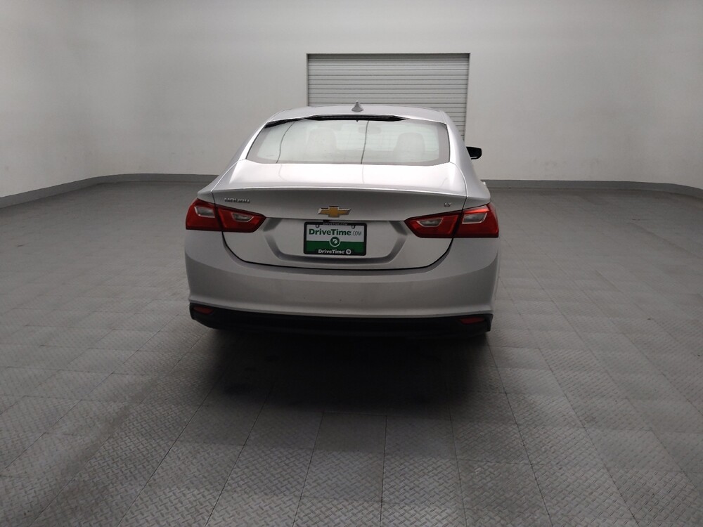 2018 Chevrolet Malibu in Lewisville, TX 75067 - 18120947 7