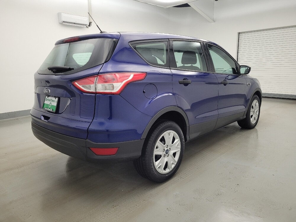 2016 Ford Escape in Columbus, OH 43228 - 18120949 10
