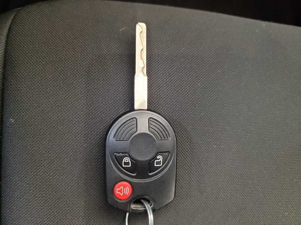 2016 Ford Escape in Columbus, OH 43228 - 18120949 32