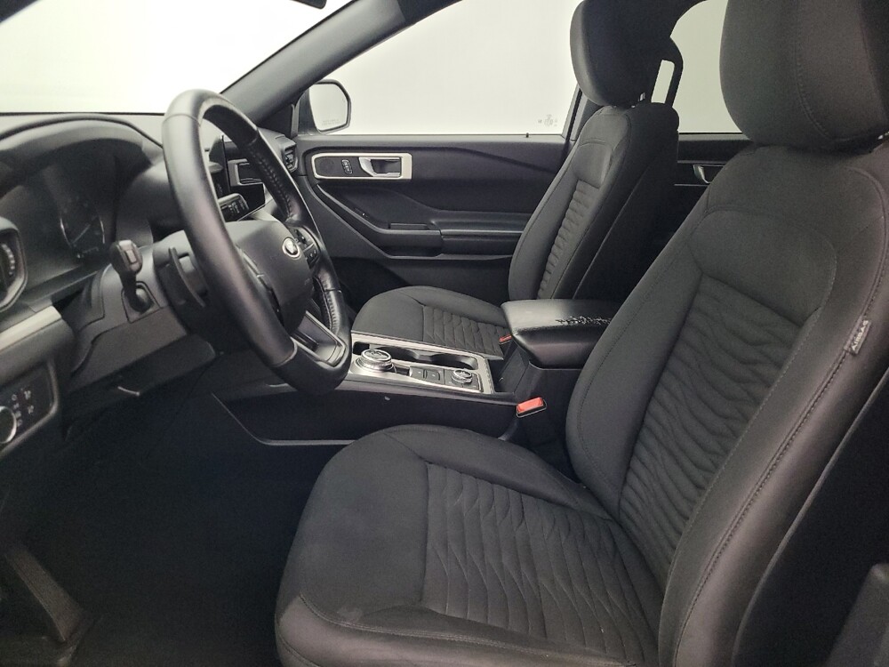 2020 Ford Explorer in Kissimmee, FL 34744 - 18120950 17