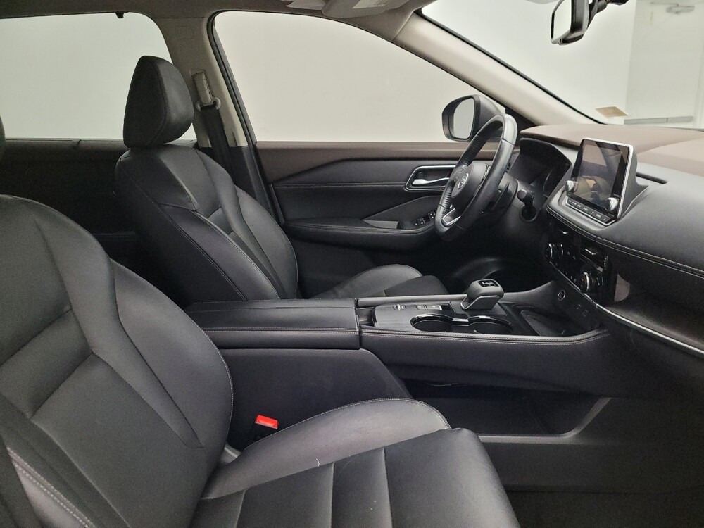 2021 Nissan Rogue in Glendale, AZ 85301 - 18120951 21