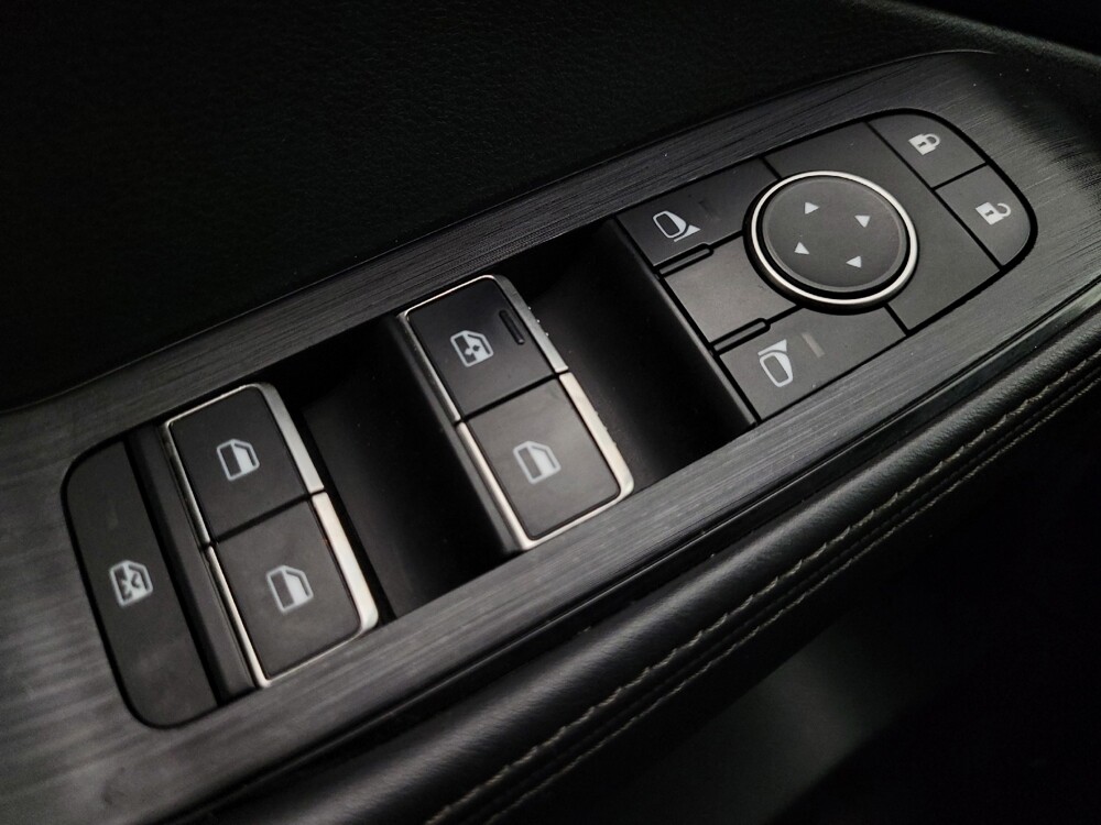 2021 Nissan Rogue in Glendale, AZ 85301 - 18120951 25