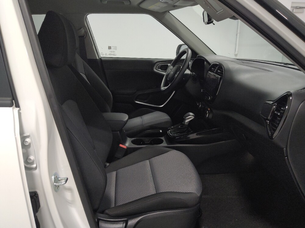 2025 Kia Soul in Columbus, OH 43231 - 18120959 21