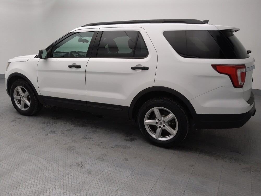 2019 Ford Explorer in Independence, MO 64055 - 18120960 3