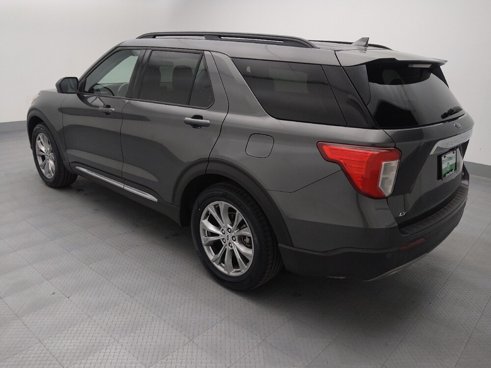 2020 Ford Explorer in Gladstone, MO 64118 - 18120961 3
