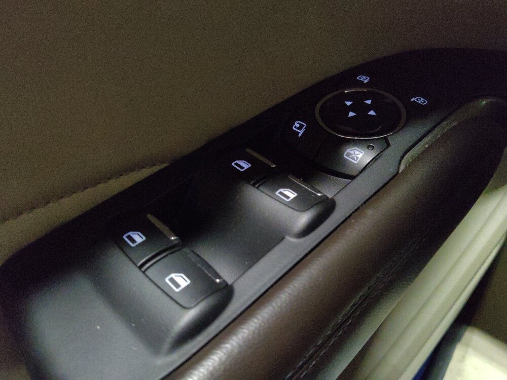 2018 Lincoln MKC in Jacksonville, FL 32210 - 18120962 27