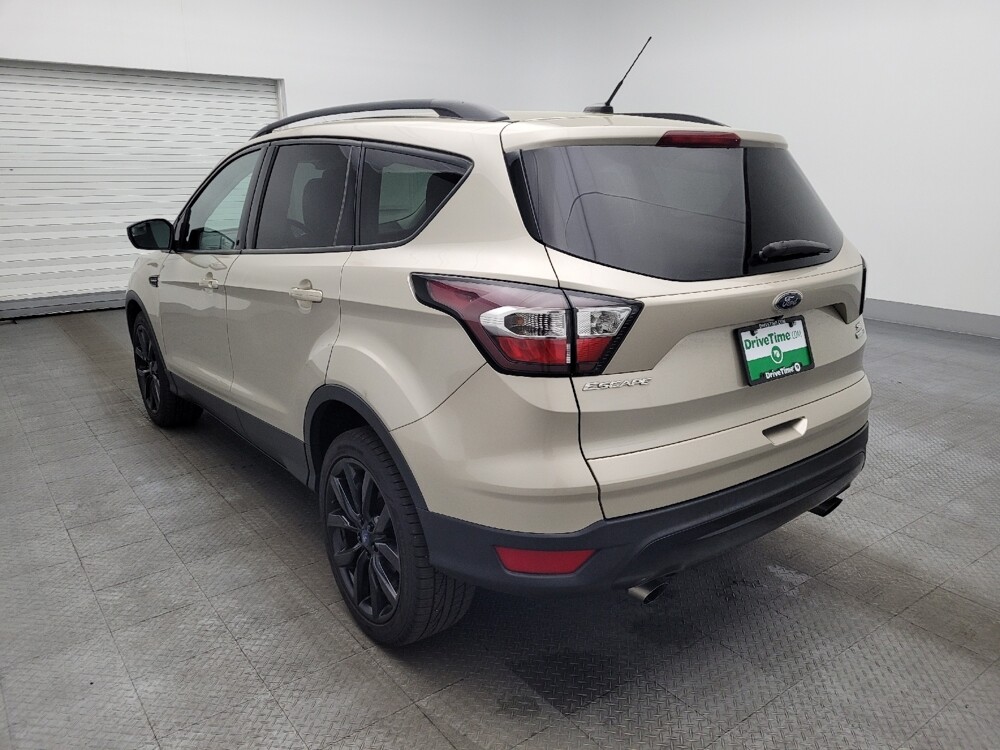 2017 Ford Escape in Kissimmee, FL 34744 - 18120963 5