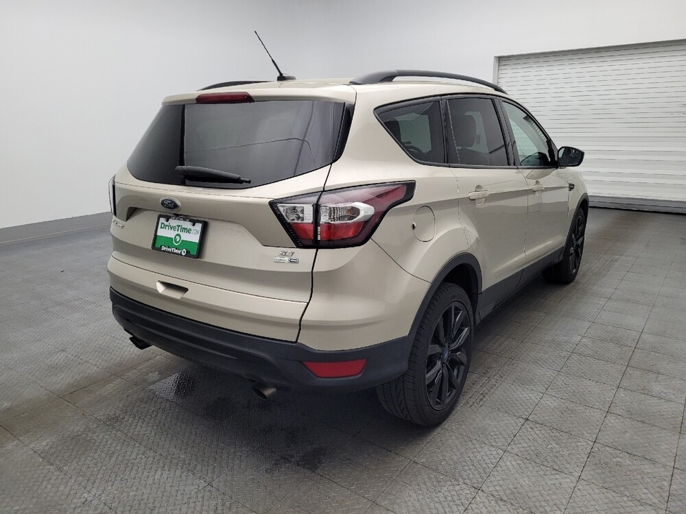 2017 Ford Escape in Kissimmee, FL 34744 - 18120963 9