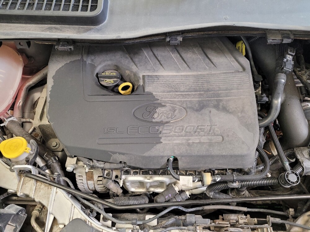 2018 Ford Escape in Columbus, OH 43228 - 18120964 30