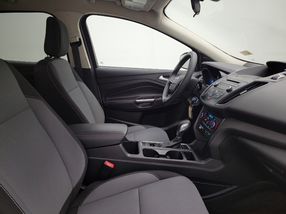 2018 Ford Escape in Columbus, OH 43228 - 18120964 21