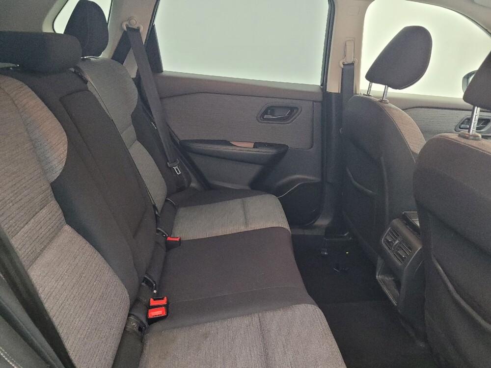 2021 Nissan Rogue in Greenville, NC 27834 - 18120966 19