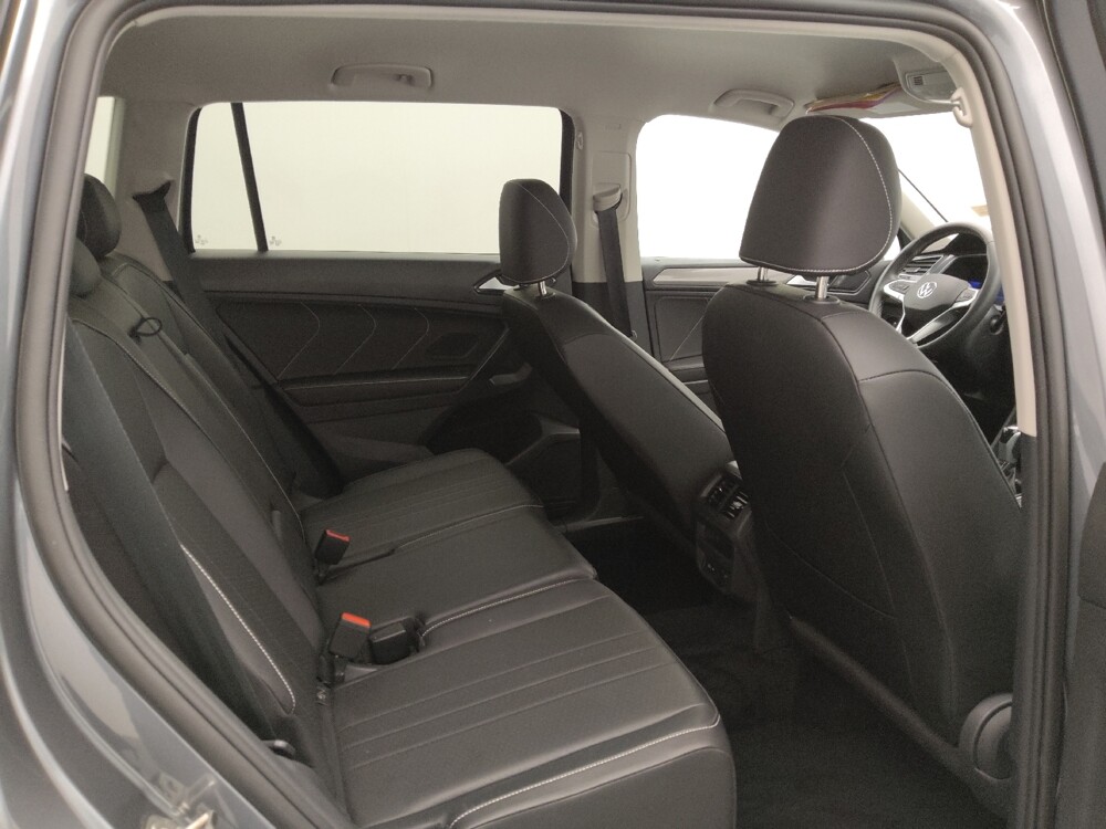 2023 Volkswagen Tiguan in Independence, MO 64055 - 18120970 19