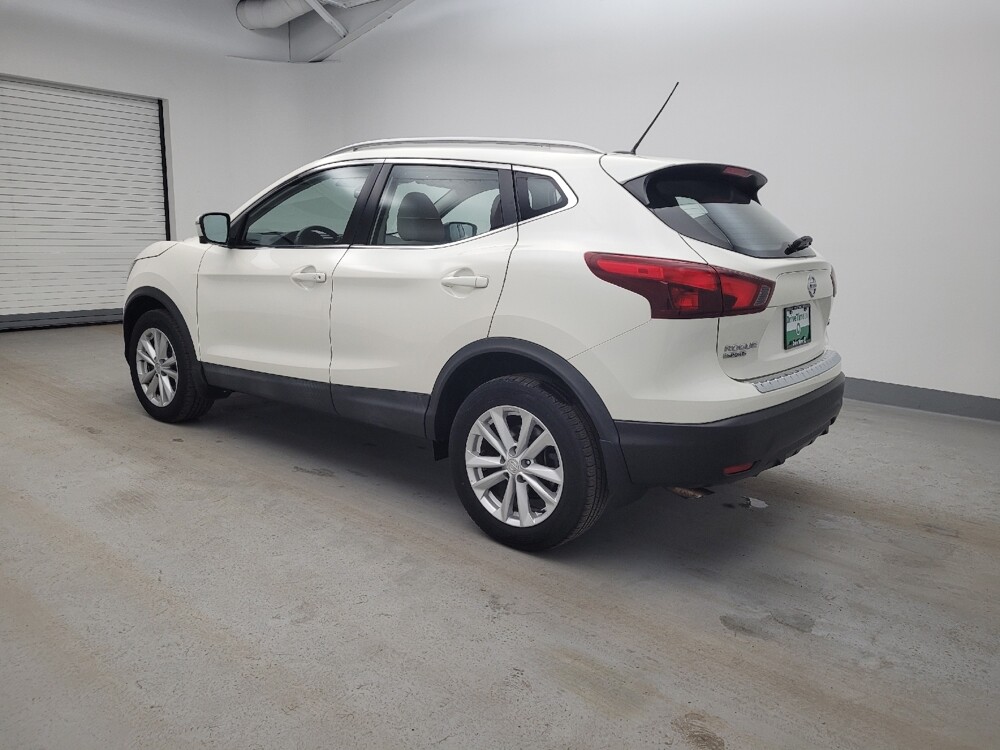 2018 Nissan Rogue Sport in Cincinnati, OH 45255 - 18120976 3