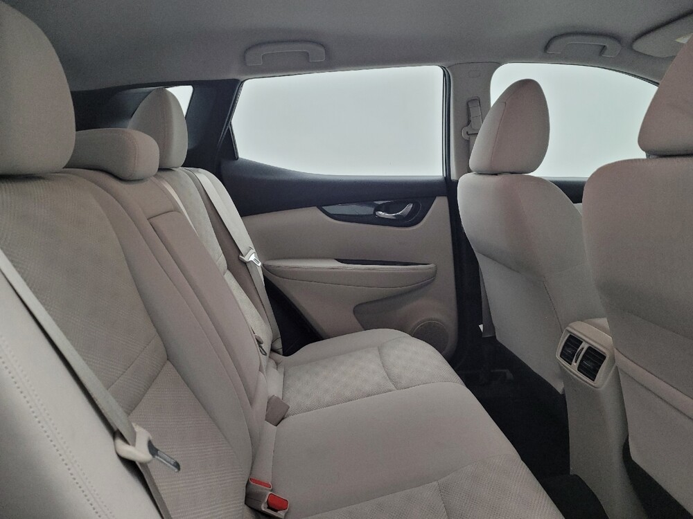 2018 Nissan Rogue Sport in Cincinnati, OH 45255 - 18120976 19