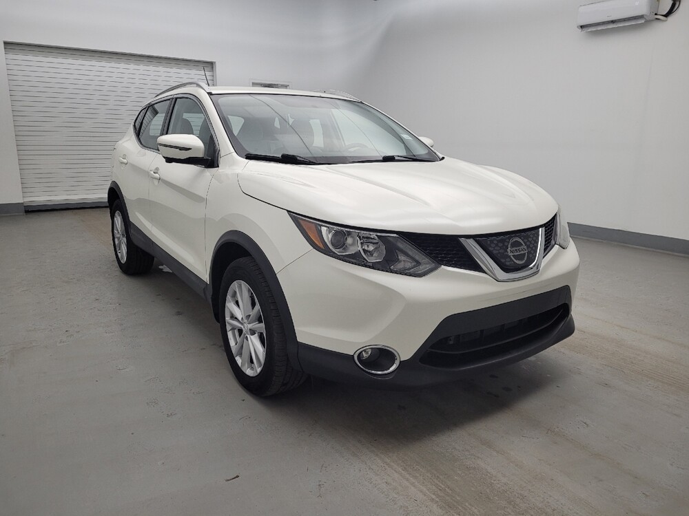 2018 Nissan Rogue Sport in Cincinnati, OH 45255 - 18120976 13