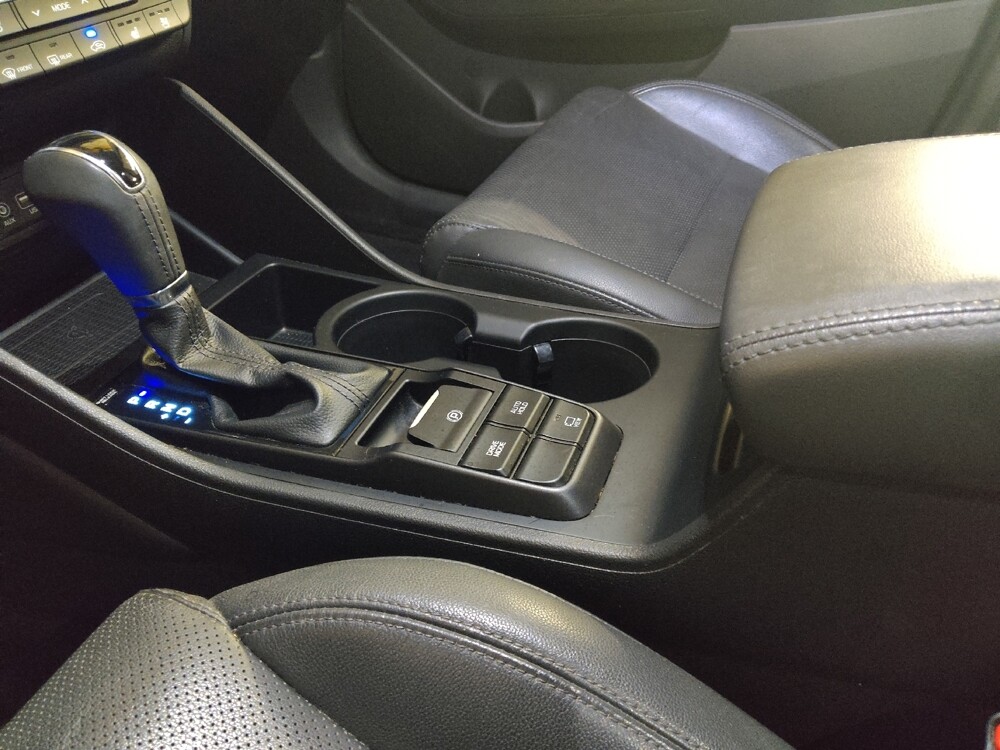 2020 Hyundai Tucson in Athens, GA 30606 - 18120977 26