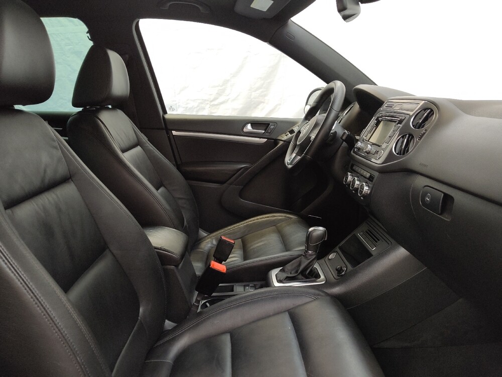 2014 Volkswagen Tiguan in Fairfield, OH 45014 - 18120983 21