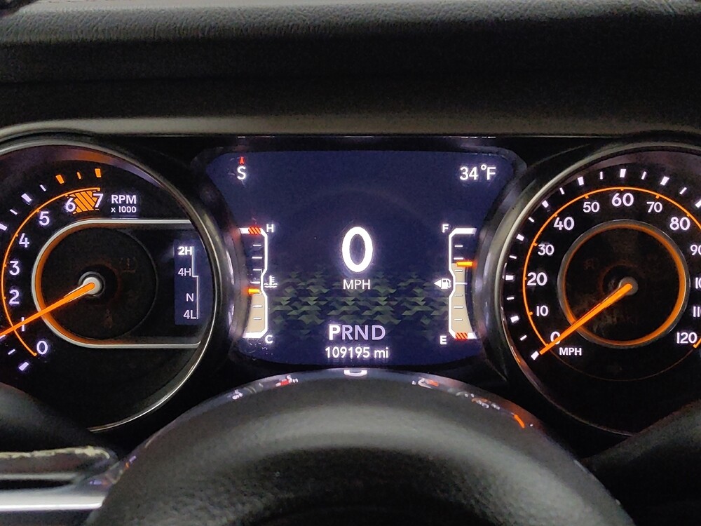 2020 Jeep Wrangler in Fairfield, OH 45014 - 18120984 23