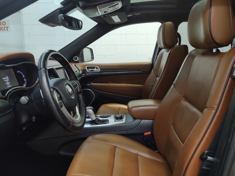 2018 Jeep Grand Cherokee in Fairfield, OH 45014 - 18120986 17