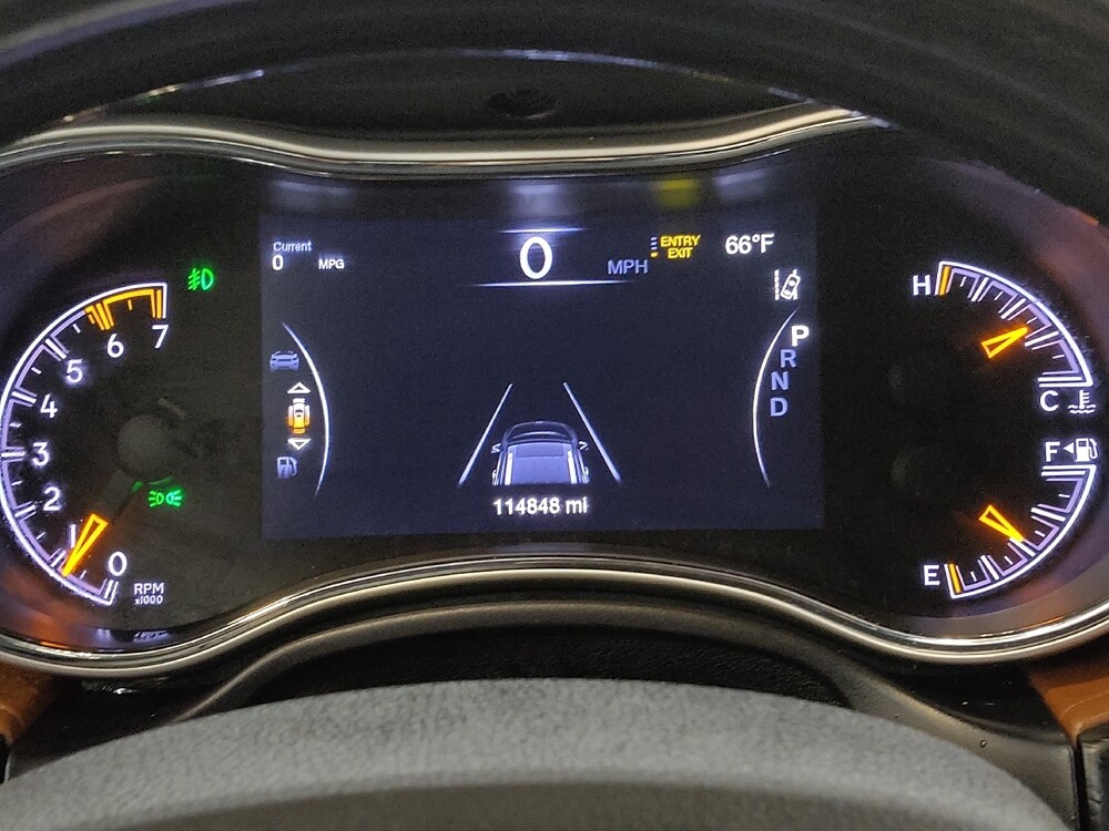 2018 Jeep Grand Cherokee in Fairfield, OH 45014 - 18120986 23