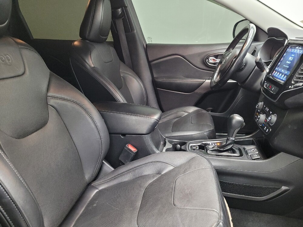 2021 Jeep Cherokee in Las Vegas, NV 89104 - 18120990 21