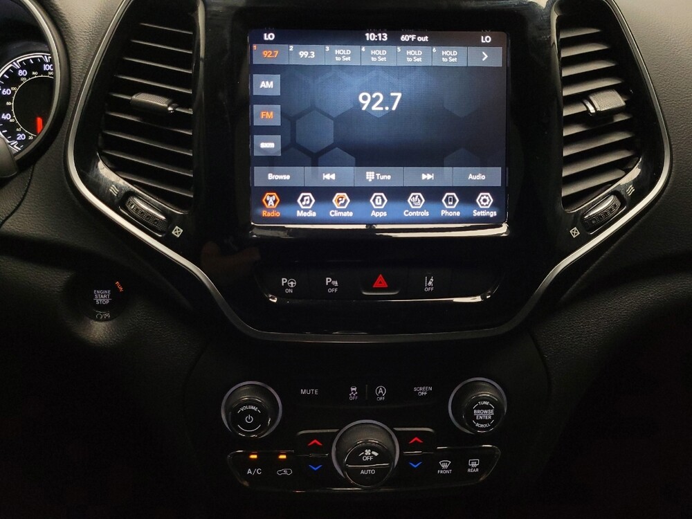 2021 Jeep Cherokee in Las Vegas, NV 89104 - 18120990 25