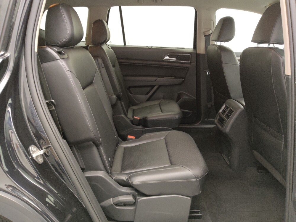 2019 Volkswagen Atlas in Gladstone, MO 64118 - 18120993 19