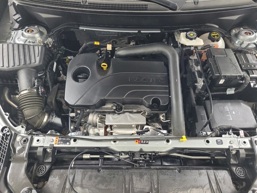 2024 GMC Terrain in Gladstone, MO 64118 - 18120995 30