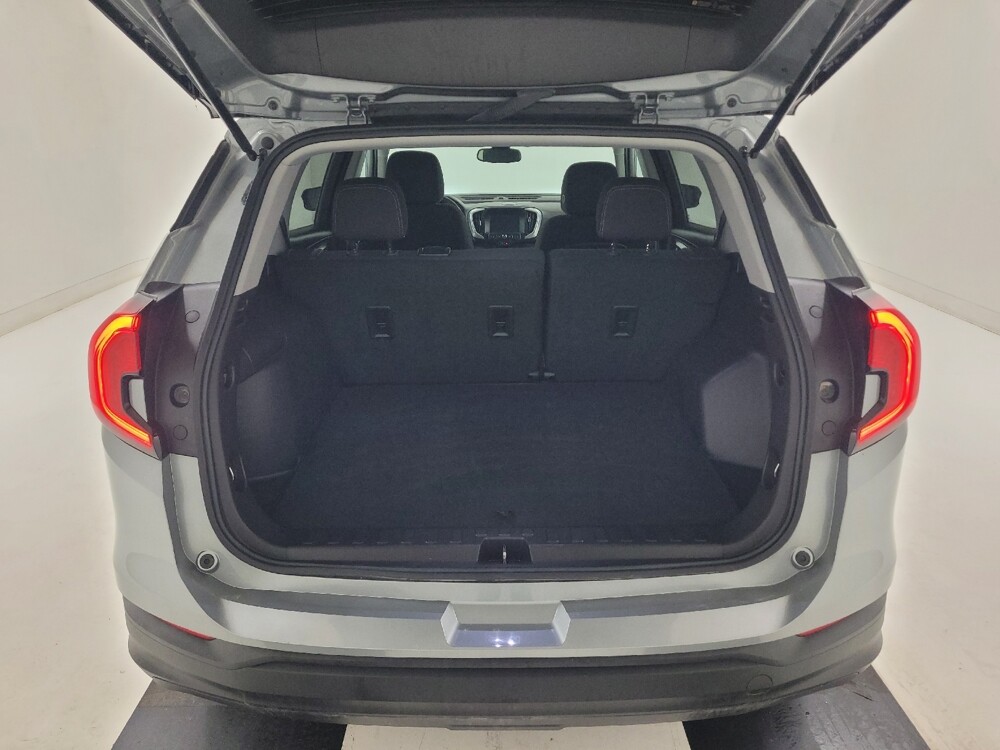 2024 GMC Terrain in Gladstone, MO 64118 - 18120995 29