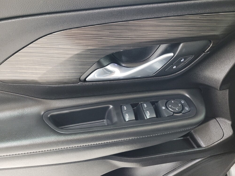 2024 GMC Terrain in Gladstone, MO 64118 - 18120995 27