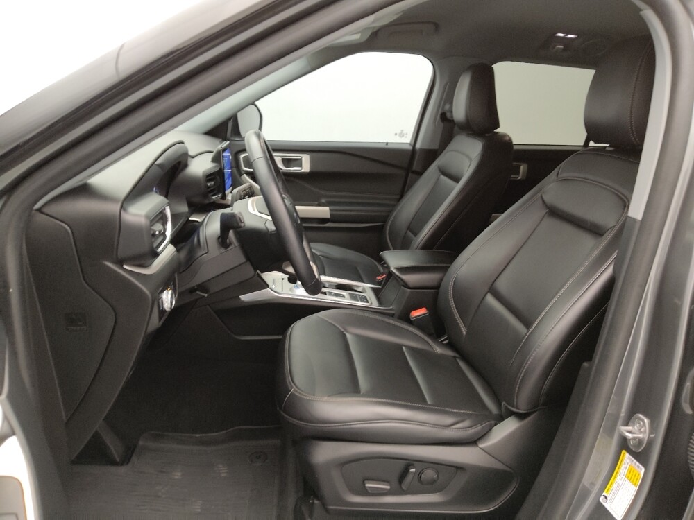 2023 Ford Explorer in Gladstone, MO 64118 - 18120997 17