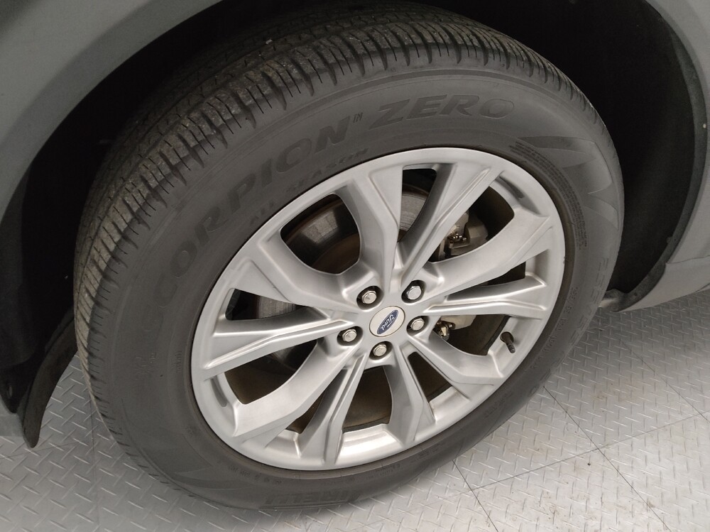 2023 Ford Explorer in Gladstone, MO 64118 - 18120997 31