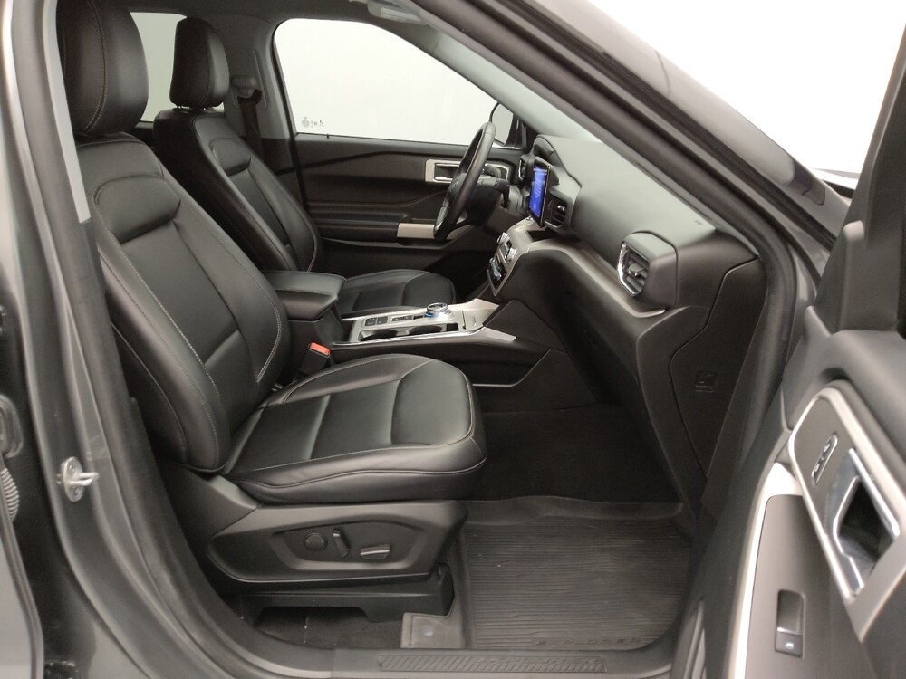 2023 Ford Explorer in Gladstone, MO 64118 - 18120997 21