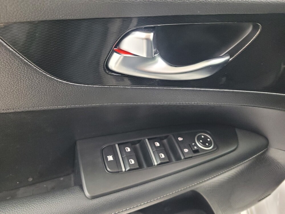 2024 Kia Forte in Gladstone, MO 64118 - 18121000 27