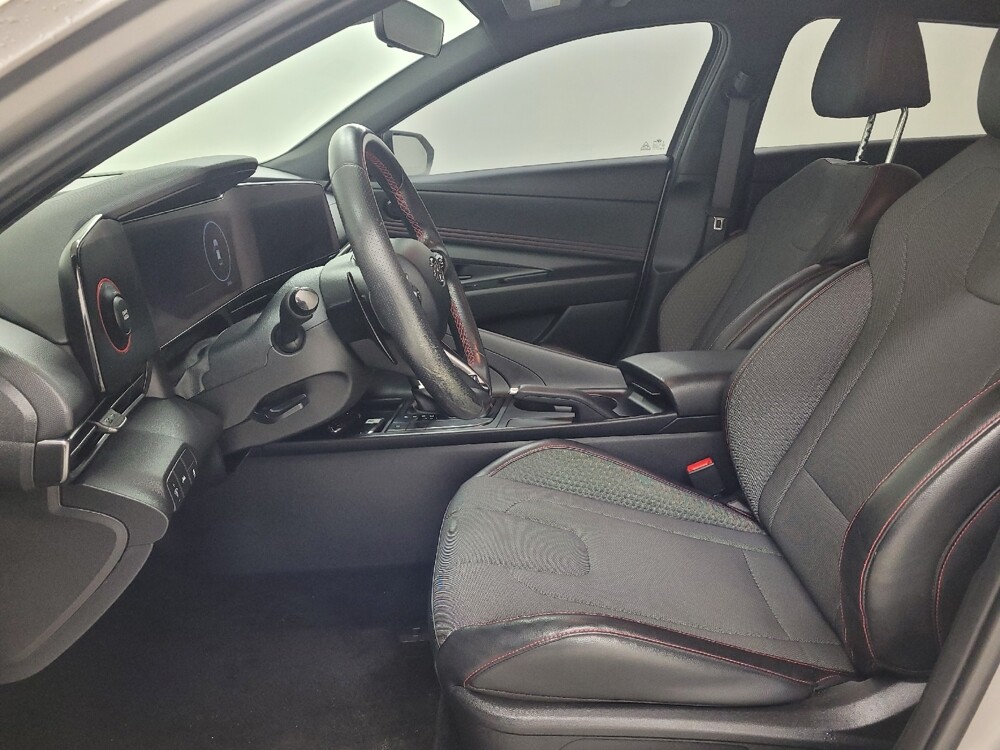 2023 Hyundai Elantra in St. Louis, MO 63125 - 18121001 17
