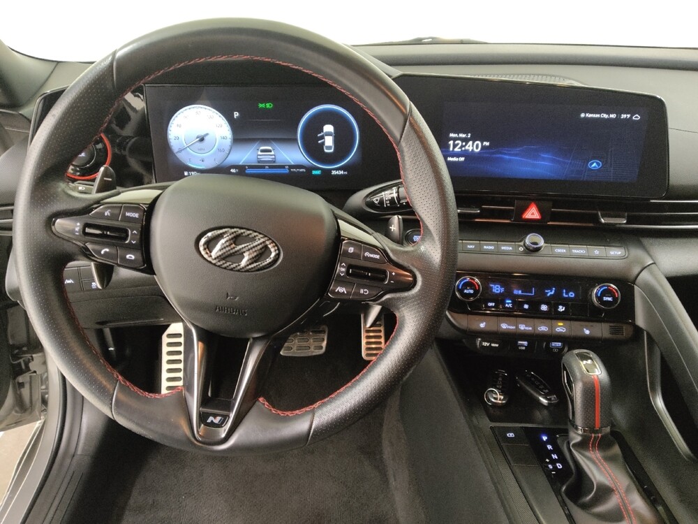 2023 Hyundai Elantra in St. Louis, MO 63125 - 18121001 22